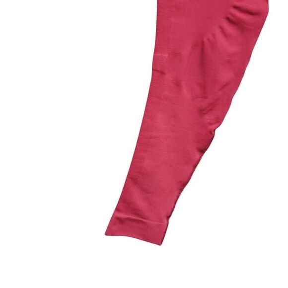 Lululemon Zone In Crop Size 6 Red‎ Seamless High Rise Yoga Leggings - Picture 11 of 16